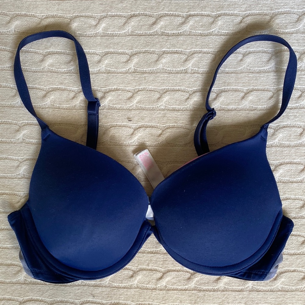 Victoria’s Secret Wear Everywhere Push-Up Bra 32B